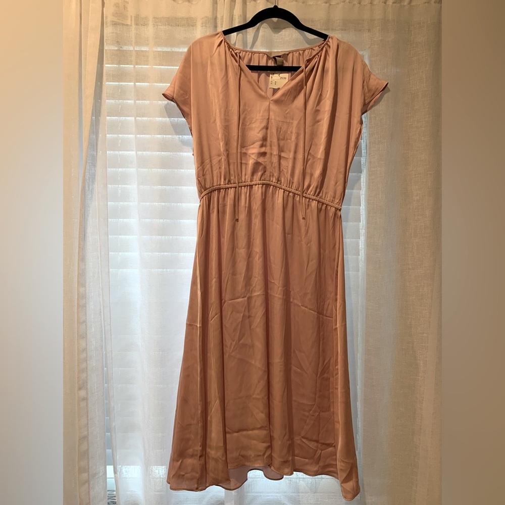 H&M satin dress in pink